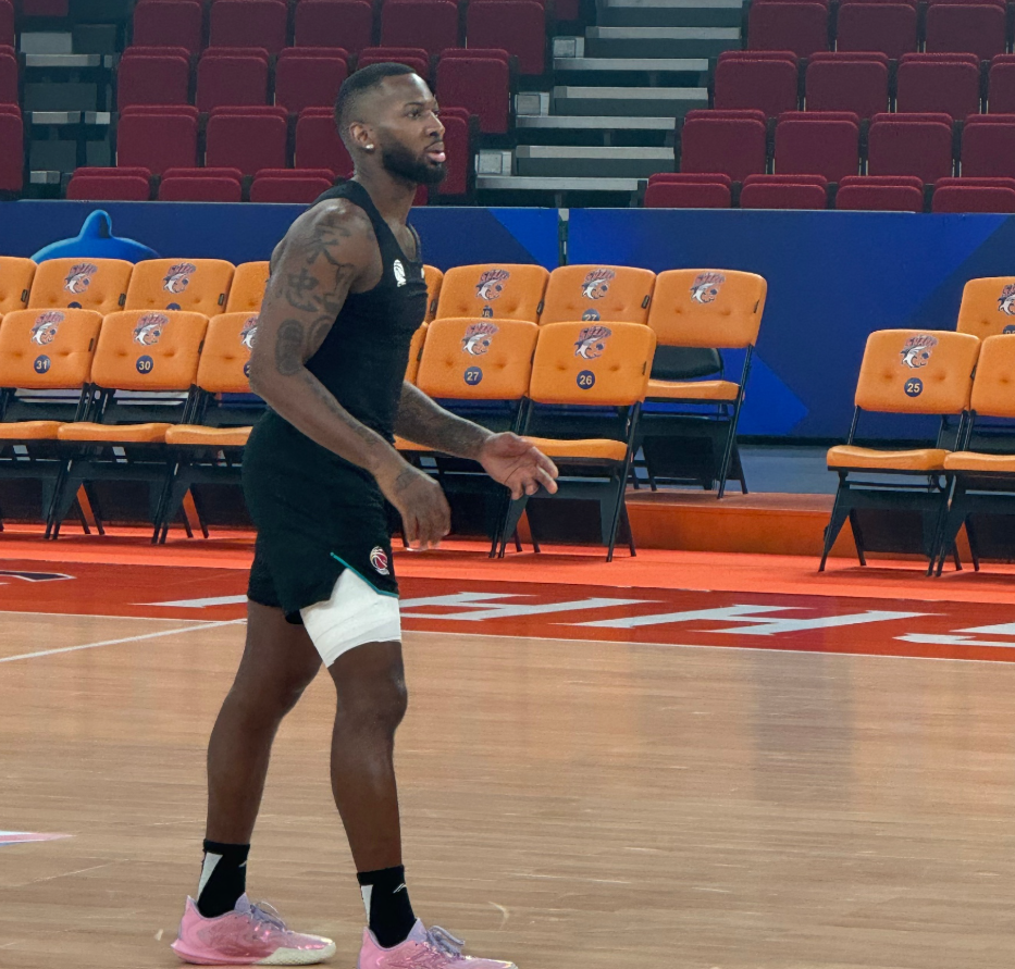 星空体育官网-备战上海！4主力伤停，杰曼带伤，许利民寄语现有阵容打出水平